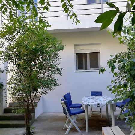 Apartment Nala Шибеник Екстер'єр фото