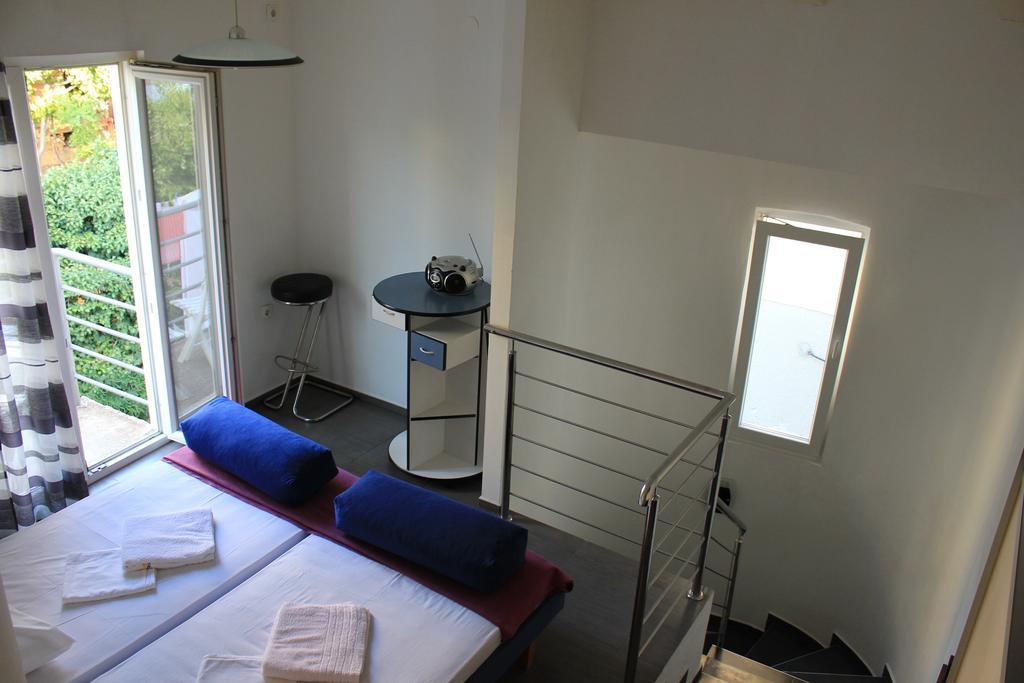 Apartment Nala Шибеник Екстер'єр фото