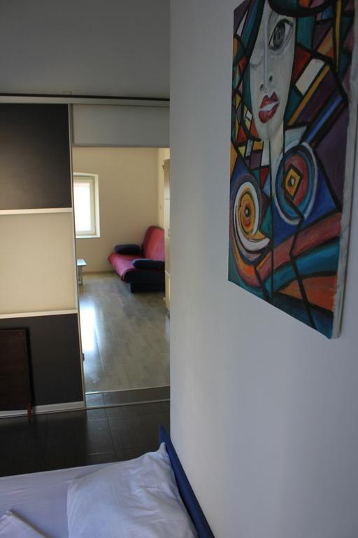 Apartment Nala Шибеник Екстер'єр фото